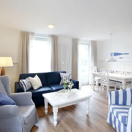 Min Huesung By Rujana * Binz