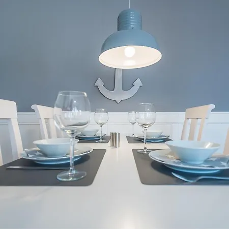 Min Huesung By Rujana Binz