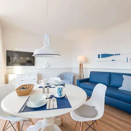 Min Huesung By Rujana * Binz