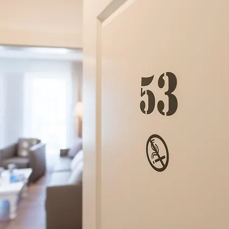 Min Huesung By Rujana Apartment