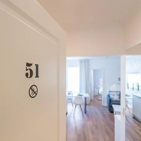 Min Huesung By Rujana *